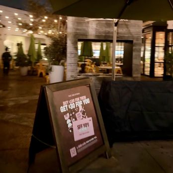 True Food Kitchen - Vegetarian Near Me - Pasadena, California