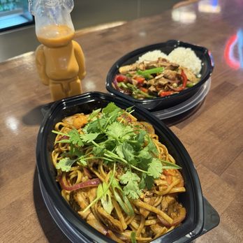 Kra-Pow Thai Eatery - Tumyum pasta with Thai BBQ pork, kra pow with chicken and rice, thai tea - Thai Near Me - Stanton, California Kra-Pow Thai Eatery - Tumyum pasta with Thai BBQ pork, kra pow with chicken and rice, thai tea - Thai Near Me - Stanton, California