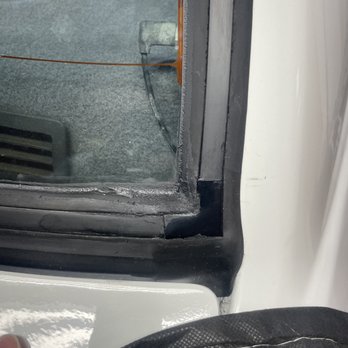 Premium Glass Service - Windshield Installation & Repair Near Me - Troutdale, Oregon Premium Glass Service - Windshield Installation & Repair Near Me - Troutdale, Oregon