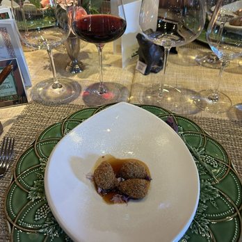 The Herbfarm - Morel stuffed morels - Modern European Near Me - Woodinville, Washington