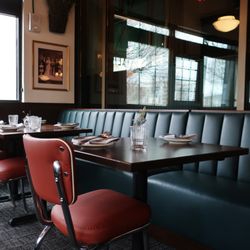 Little Mama’s Italian - Interior