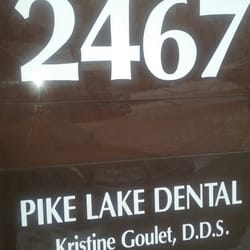 Pike Lake Dental - Sign out front of the office.