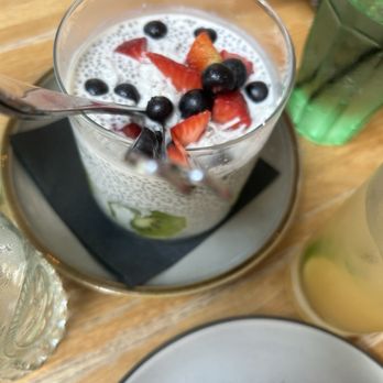 The Collins Quarter - Coconut Chia seed, dessert with blueberries strawberries delicious fresh - Cafes Near Me - Savannah, Georgia The Collins Quarter - Coconut Chia seed, dessert with blueberries strawberries delicious fresh - Cafes Near Me - Savannah, Georgia