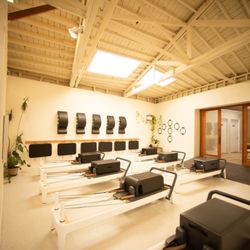 Om Studios