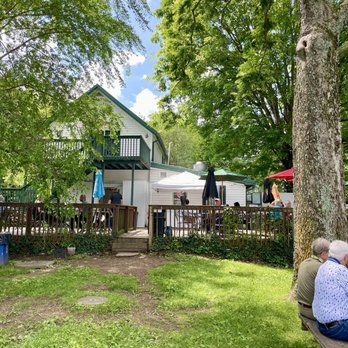 Wallace Station Deli and Bakery - Outdoor area - Sandwiches Near Me - Versailles, Kentucky Wallace Station Deli and Bakery - Outdoor area - Sandwiches Near Me - Versailles, Kentucky