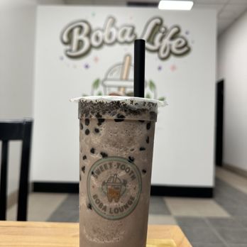 Sweet Tooth Boba Lounge - Bubble Tea Near Me - Simi Valley, California Sweet Tooth Boba Lounge - Bubble Tea Near Me - Simi Valley, California