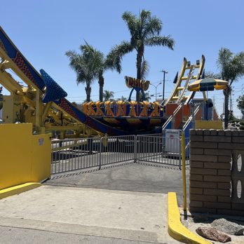 Golf n' Stuff - Disko ride. - Amusement Parks Near Me - Norwalk, California
