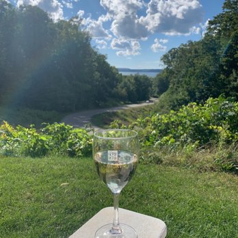 Hawthorne Vineyards - Breathtaking views - Wineries Near Me - Traverse City, Michigan Hawthorne Vineyards - Breathtaking views - Wineries Near Me - Traverse City, Michigan