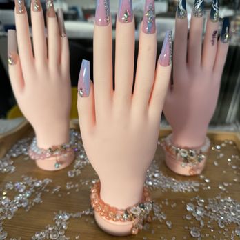 Blink Nails Bar - Fancy nail selection - Nail Salons Near Me - Huntington Beach, California Blink Nails Bar - Fancy nail selection - Nail Salons Near Me - Huntington Beach, California