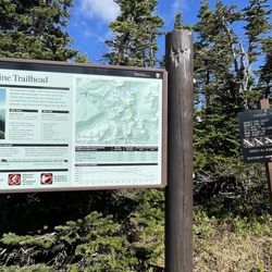 Highline Trail - Trailhead sign