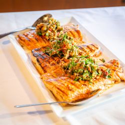 AHI's Ohana Catering - Wedding dinner - vegetarian & Pescatarian menu