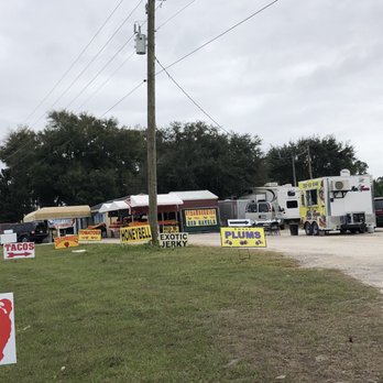 Nin's 5 Tacos - Right off of highway 27 - Food Trucks Near Me - Groveland , Florida