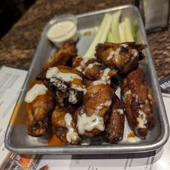 BJ's Restaurant & Brewhouse - Bj house chicken wings - Pizza Near Me - Redmond, Washington BJ's Restaurant & Brewhouse - Bj house chicken wings - Pizza Near Me - Redmond, Washington