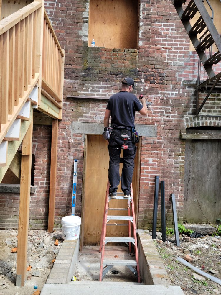 Slide of Acacia Remodeling