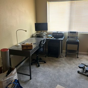 Adept Moving - Office - Movers Near Me - Los Angeles, California