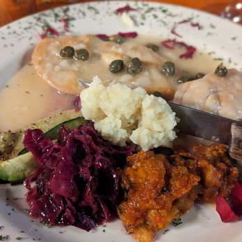 Federicos Grill - Chicken piccata - Wine Bars Near Me - Fremont, California