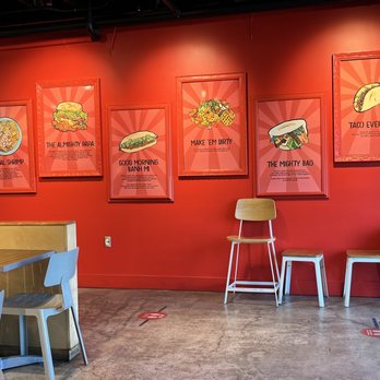 Heritage Eats - Inside wall decor - Salad Near Me - Napa, California