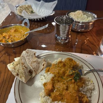 Little India - Chicken tikka masala and garlic naan - Indian Near Me - Highland, Utah