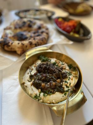 Motek Flatiron by null