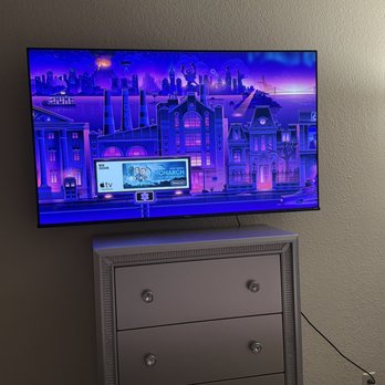 Good Job - Mounted  Tv - Handyman Near Me - Yucca Valley, California
