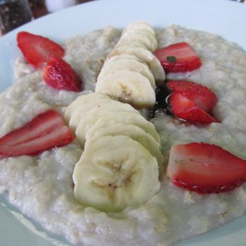 Sarabeth's Key West - Porridge with sweet cream, strawberries, banana, and brown sugar. - American Near Me - Key West, Florida Sarabeth's Key West - Porridge with sweet cream, strawberries, banana, and brown sugar. - American Near Me - Key West, Florida