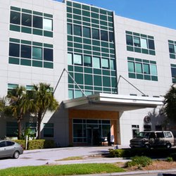 Florida Physical Medicine - Exterior of South St. Petersburg location.