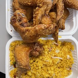 Best Food In Town Chinese Food - Chicken wing combo and extra 4 wings