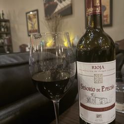 Madiran The Wine Bar - Excellent Rioja and soothing background