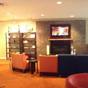 Courtyard by Marriott Providence Warwick - Hotels Near Me - Warwick, Rhode Island