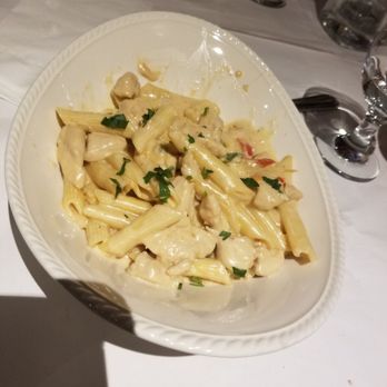 Cesaria - Chicken Scampi Pasta - Portuguese Near Me - Boston, Massachusetts