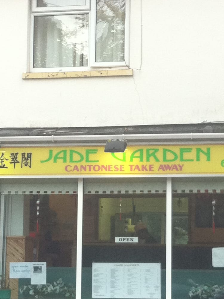 JADE GARDEN Updated August 2024 3 Hawkins Avenue, Torquay, Torbay