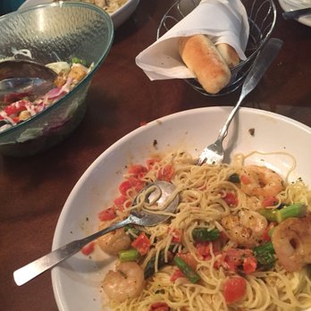 Olive Garden Italian Restaurant - Italian Near Me - Okemos, Michigan