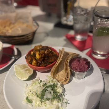 El Barrio - Yummy al pastor tacos - Breakfast & Brunch Near Me - Birmingham, Alabama