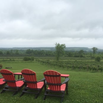 Coffin Ridge - I would enjoy sipping a glass here on a sunny day! - Wineries Near Me - Annan, Ontario Coffin Ridge - I would enjoy sipping a glass here on a sunny day! - Wineries Near Me - Annan, Ontario