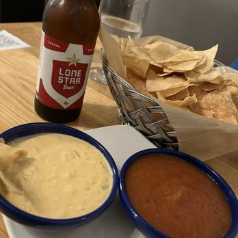 Blue Mountain Bar & Grill - Chips and Salsa combo - New American Near Me - Fort Davis, Texas Blue Mountain Bar & Grill - Chips and Salsa combo - New American Near Me - Fort Davis, Texas