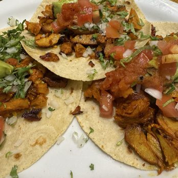 El Paisa - al pastor taco - Tacos Near Me - Cabo San Lucas, BCS