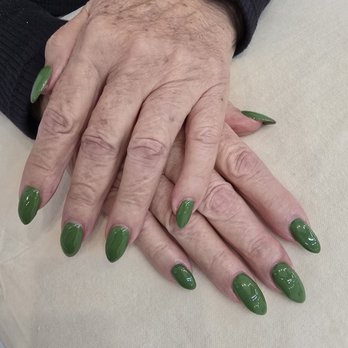 Glitz Nail Bar - Skin Care Near Me - Huntington Beach, California Glitz Nail Bar - Skin Care Near Me - Huntington Beach, California