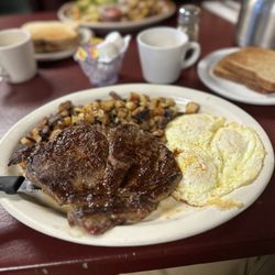Cricket Country Kitchen - RIB EYE STEAK AND EGGS