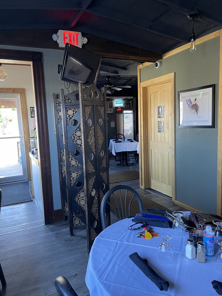 Hide-A-Way Restaurant