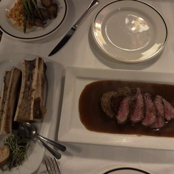 Le Continental - Fillet and bone marrow - French Near Me - Quebec City, Quebec
