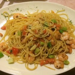 La Fattoria - Shrimp scampi pasta