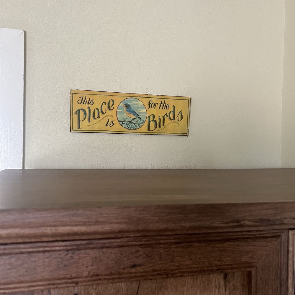 Shoreline Cottages - Decor in the bedroom - Hotels Near Me - Fort Bragg, California Shoreline Cottages - Decor in the bedroom - Hotels Near Me - Fort Bragg, California