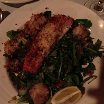 Villa Vittoria - Scallops and Salmon...very nice. - Italian Near Me - Brick, New Jersey