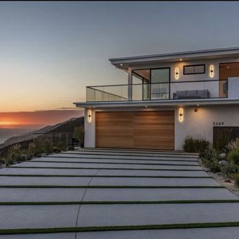 Professional Garage Door Services - Beautiful custom white oak garage door installed in Malibu - Garage Door Services Near Me Professional Garage Door Services - Beautiful custom white oak garage door installed in Malibu - Garage Door Services Near Me
