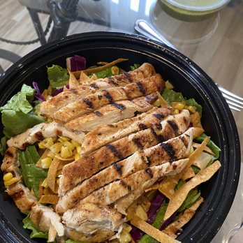 Big City Wings - Cilantro Chicken salad - Chicken Wings Near Me - Pearland, Texas Big City Wings - Cilantro Chicken salad - Chicken Wings Near Me - Pearland, Texas