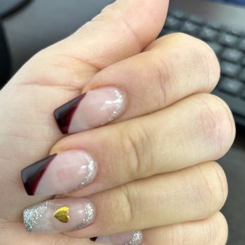Verdure Nails & Spa - Nail Salons Near Me - Glendale, California