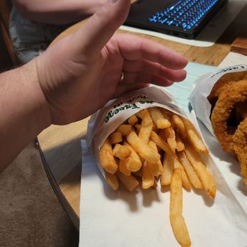 Frisko Freeze - New fries are actually good but need more salt. - Burgers Near Me - Tacoma, Washington Frisko Freeze - New fries are actually good but need more salt. - Burgers Near Me - Tacoma, Washington