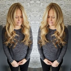 De Lis Salon & Spa - Gorgeous color,cut and style.
