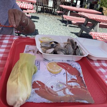Happy Clam Shack - Clams and sweet corn on point - Seafood Near Me - Bar Harbor, Maine Happy Clam Shack - Clams and sweet corn on point - Seafood Near Me - Bar Harbor, Maine