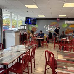 El Ancla Bakery - Comedor